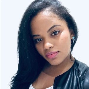 Meet your Posher, Yessyyessy